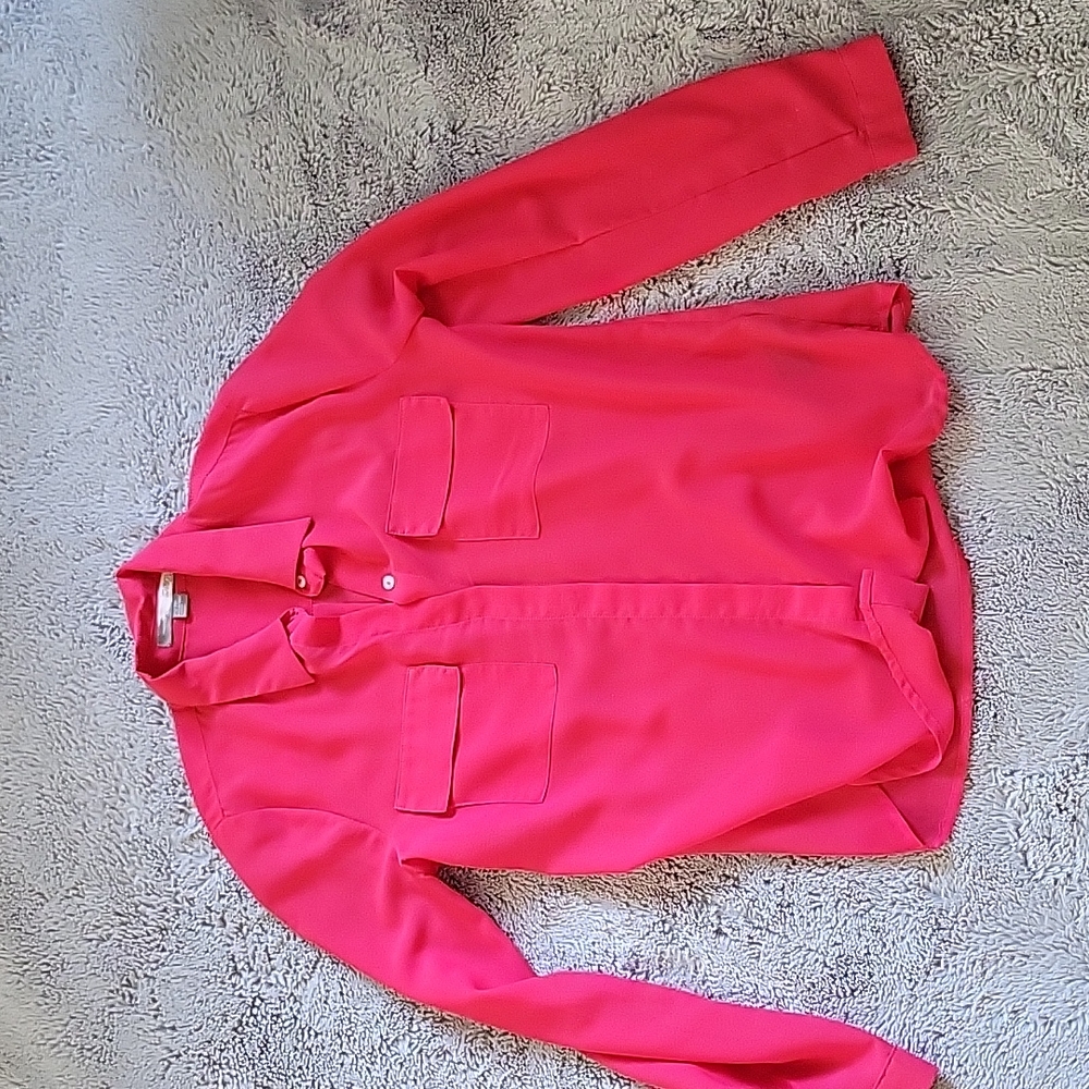 Forever 21 hot pink shirt
